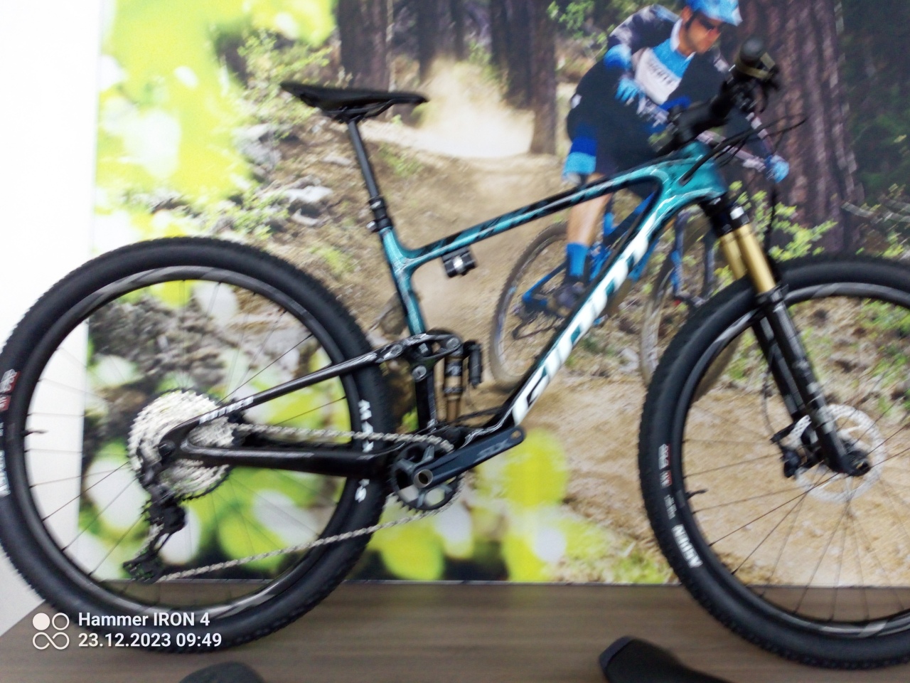 S'Bike magasin de vélo à Carhaix giant anthem 29 sx